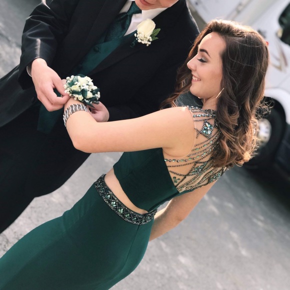 Prom Dress - Picture 3 of 4